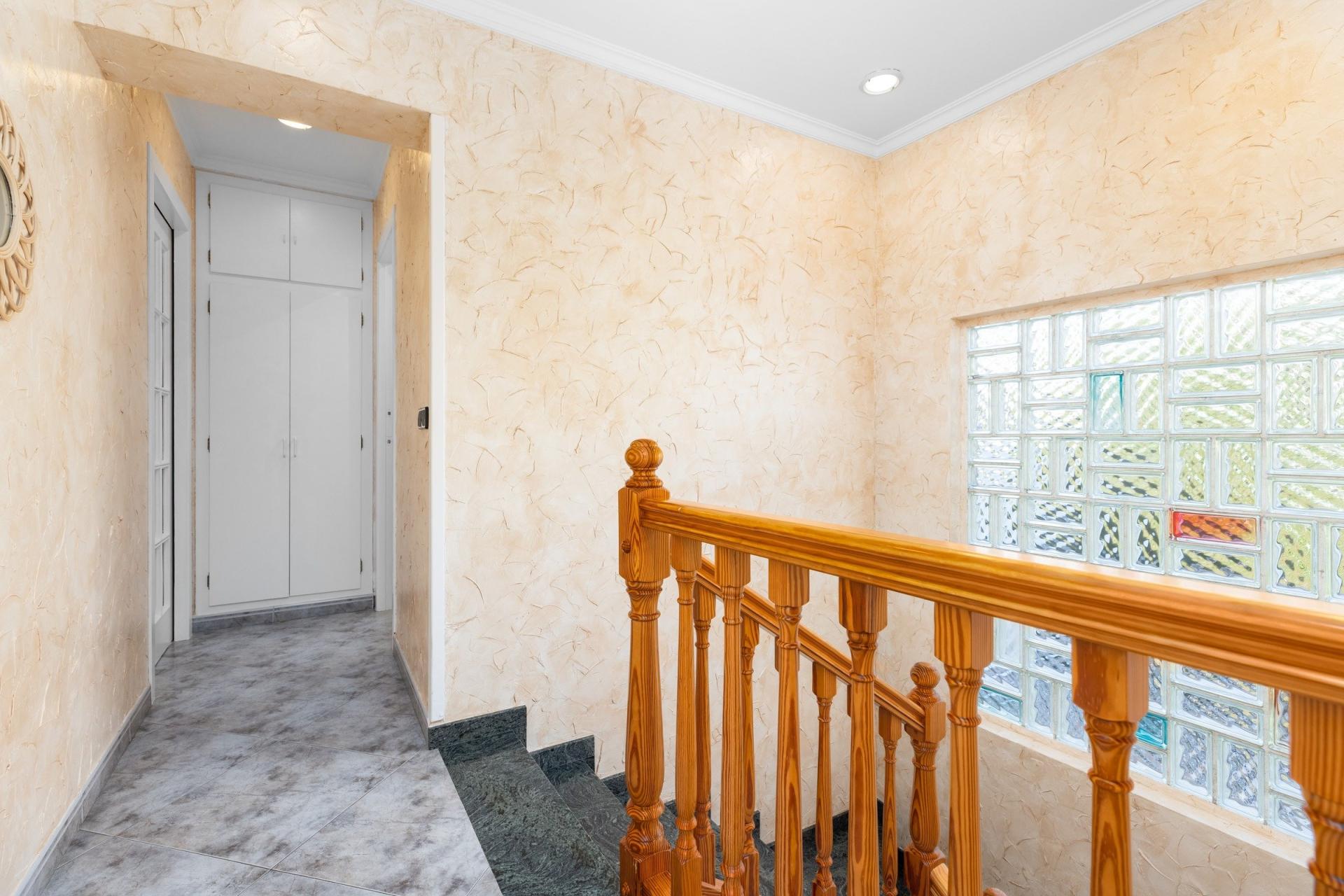 Photo 68 de l'annonce.