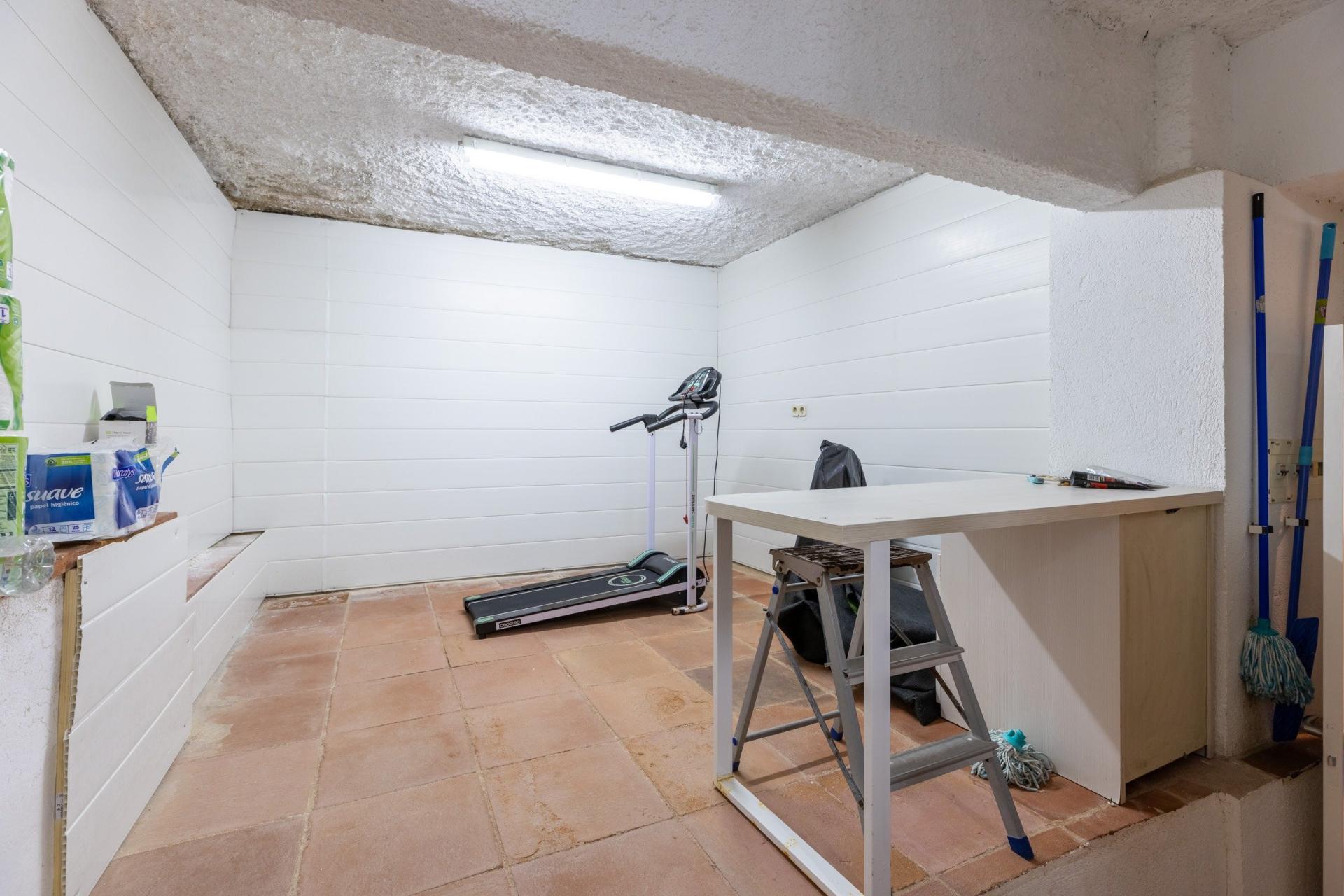 Photo 85 de l'annonce.