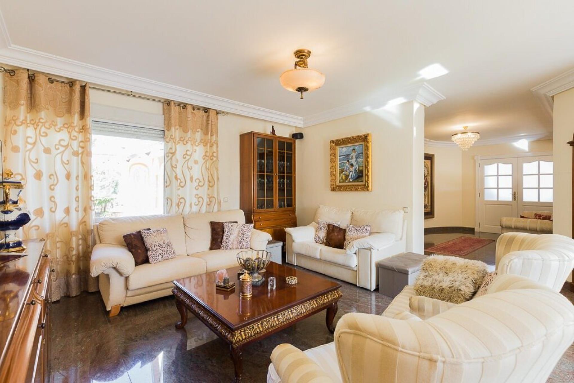 Photo 18 de l'annonce.