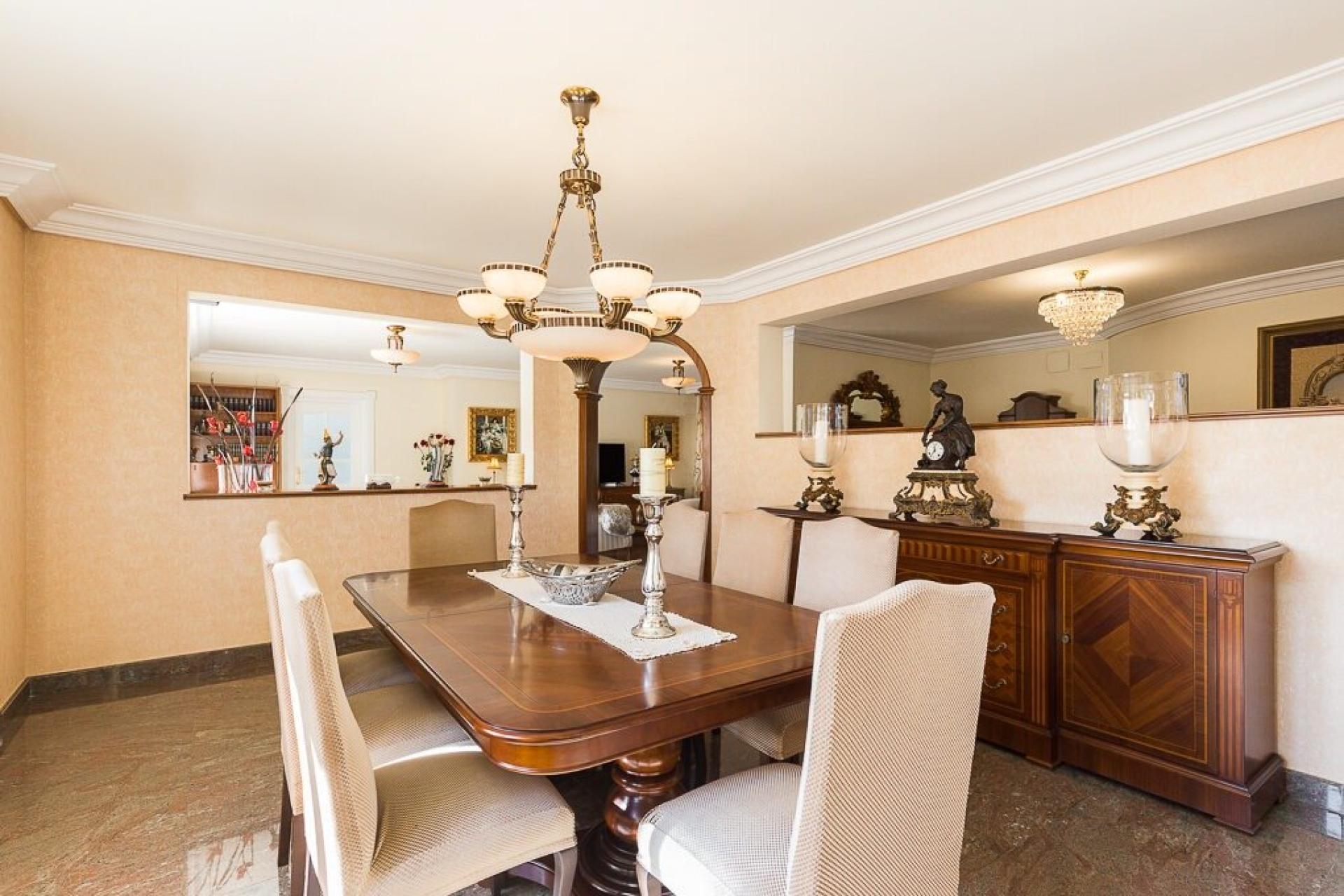 Photo 28 de l'annonce.