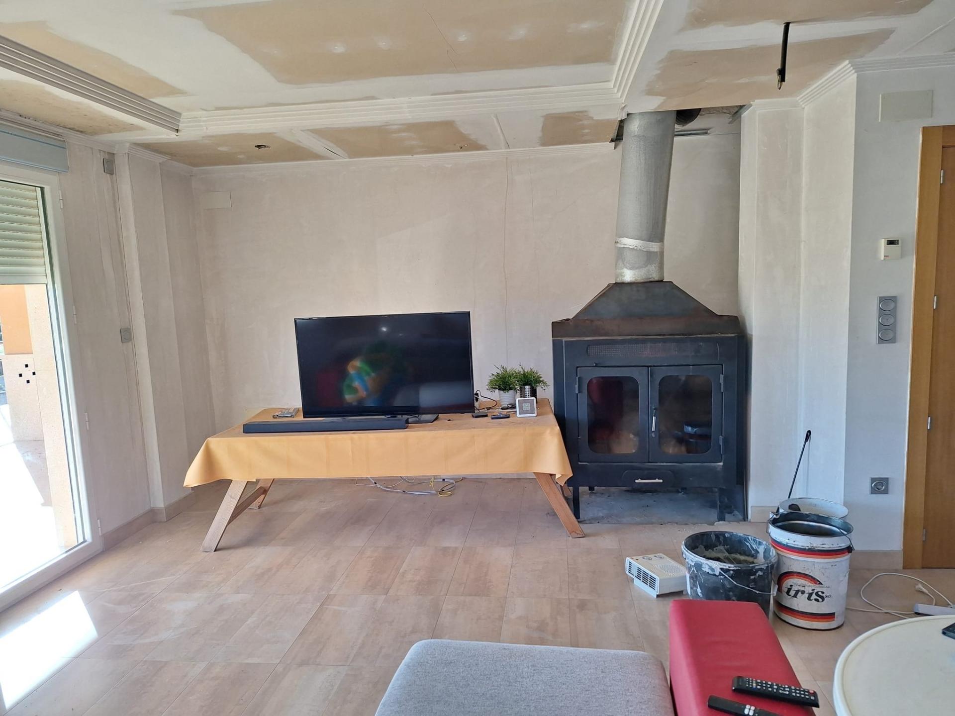 Photo 7 of the listing.