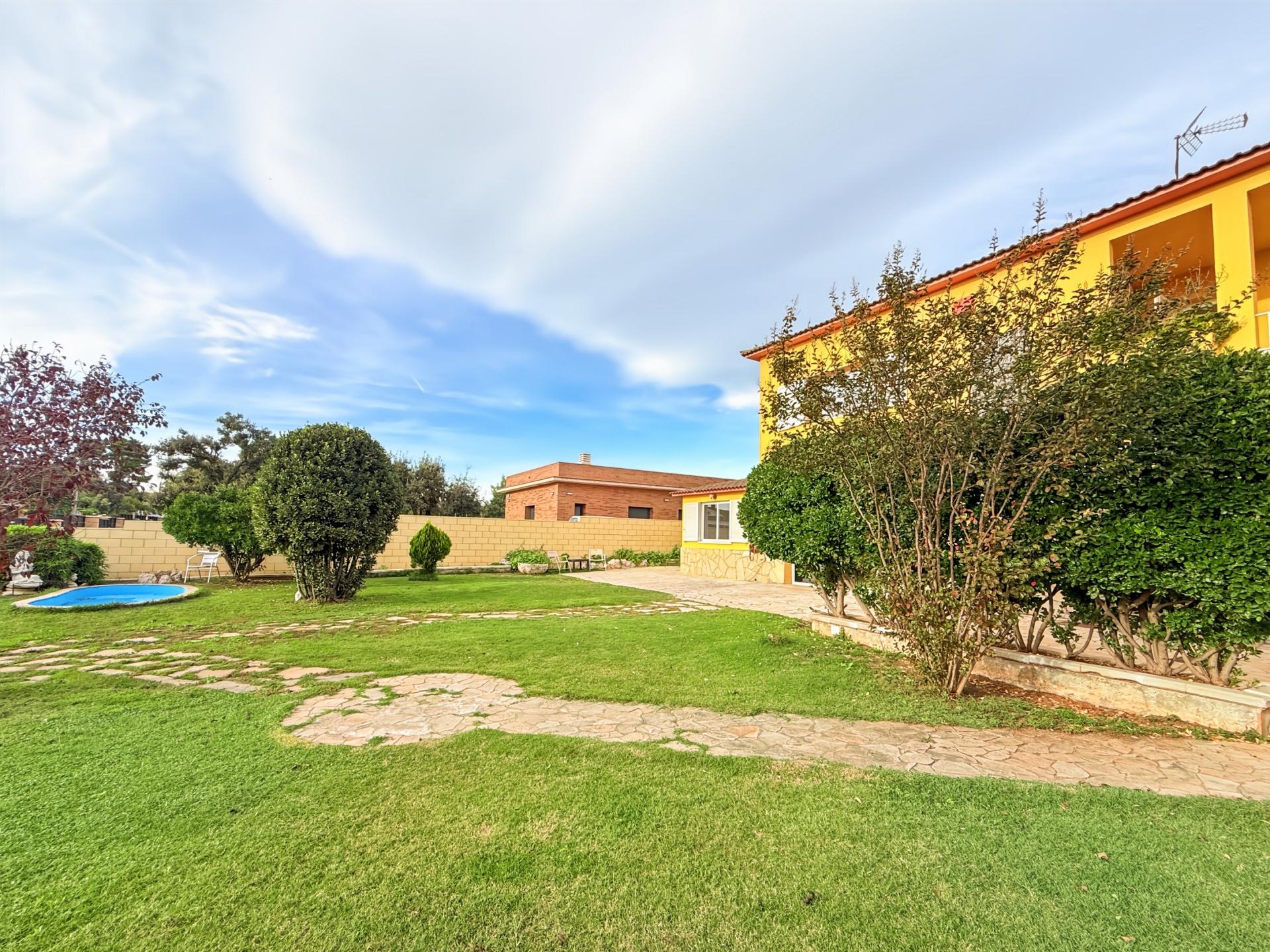 Photo 50 de l'annonce.