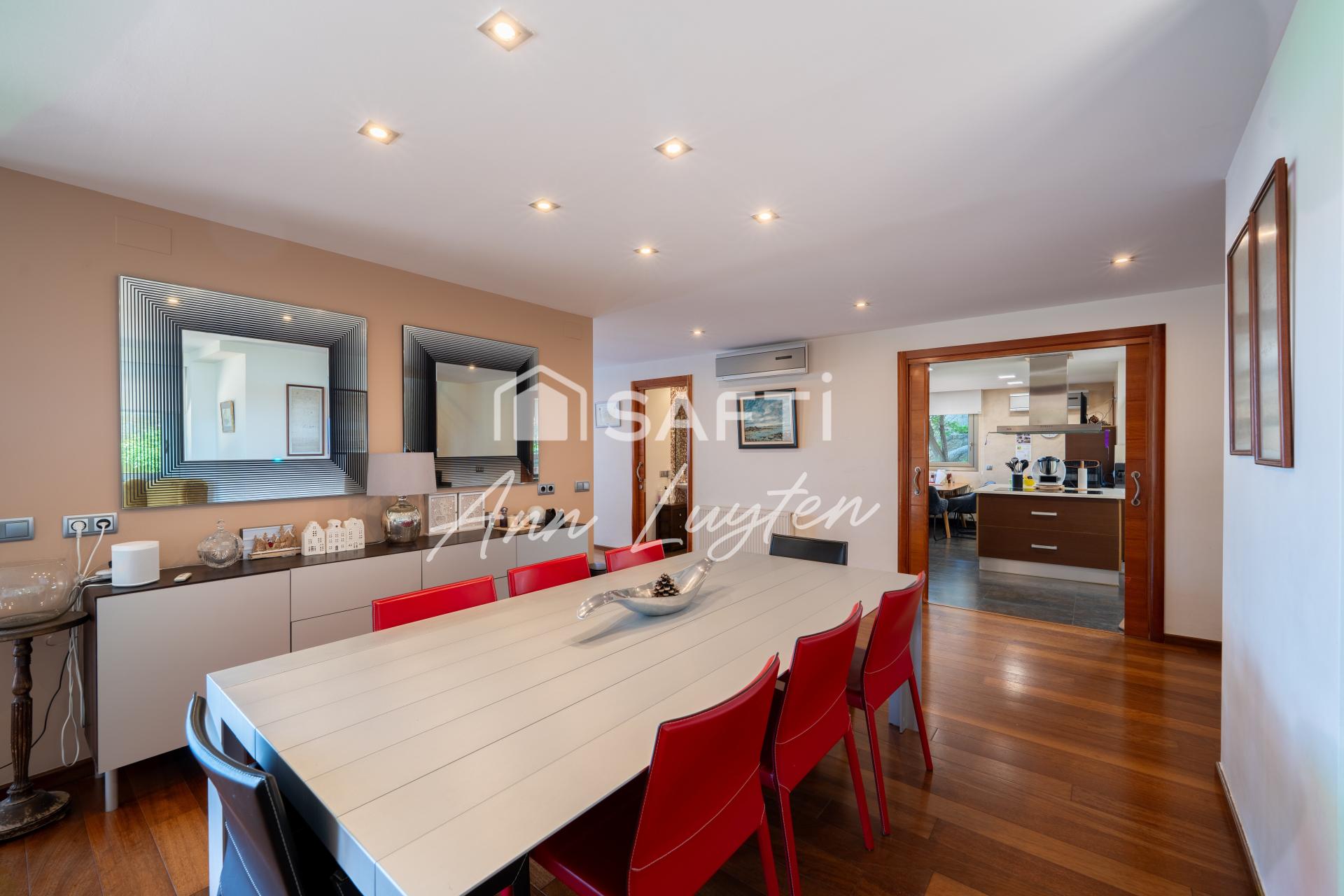 Photo 6 of the listing.