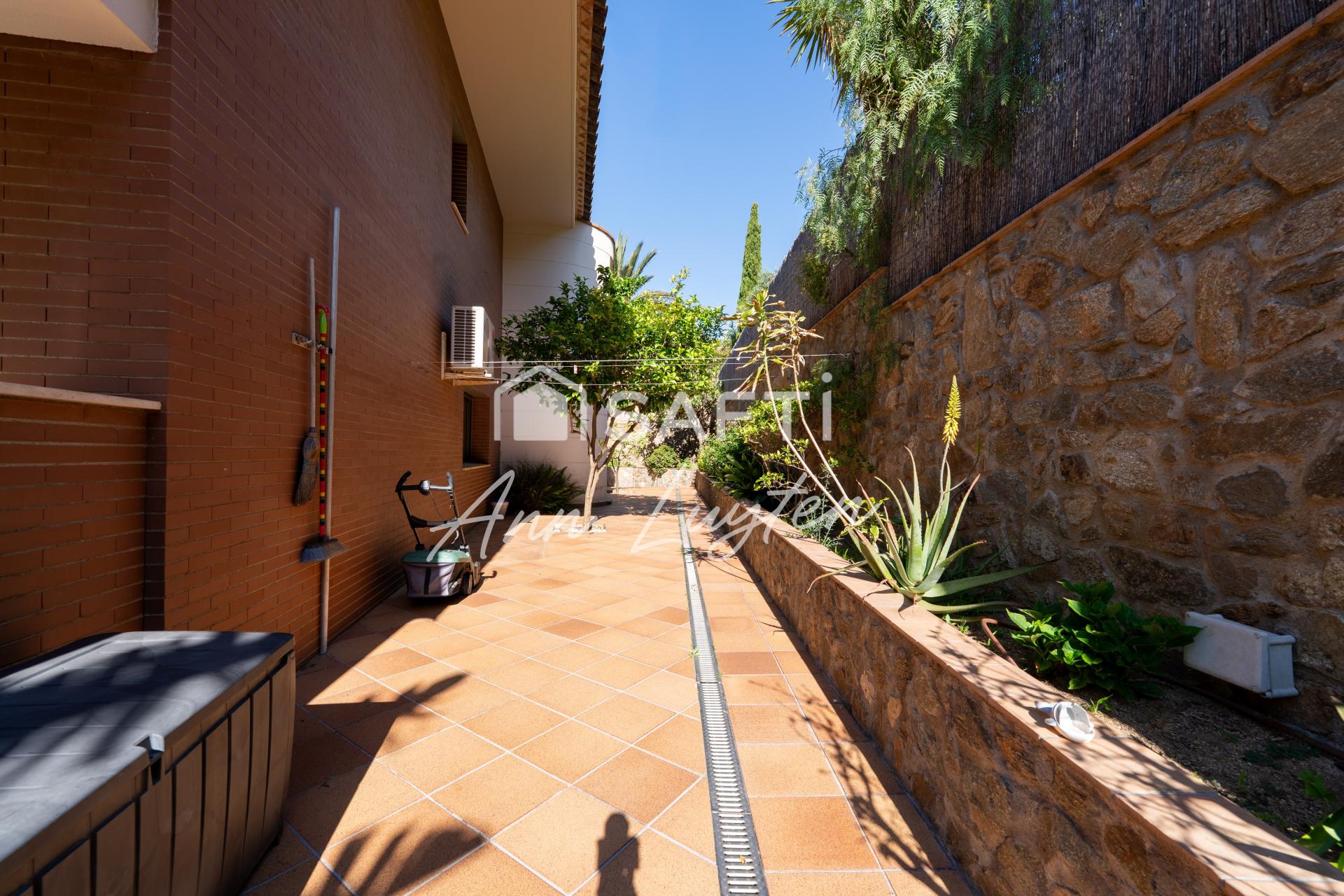 Photo 48 of the listing.