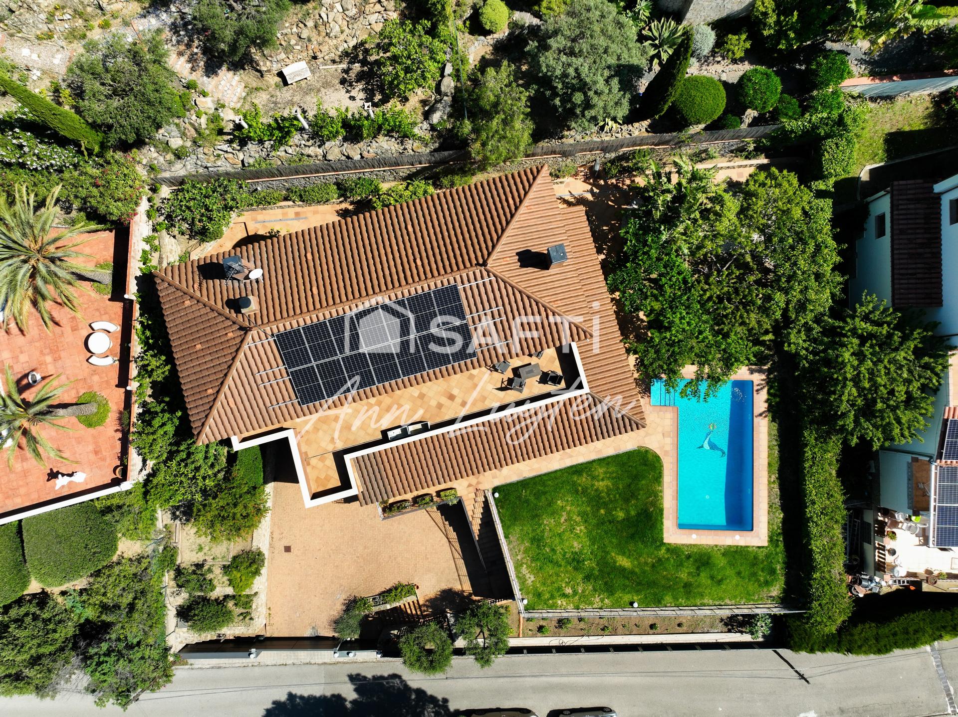Photo 42 of the listing.