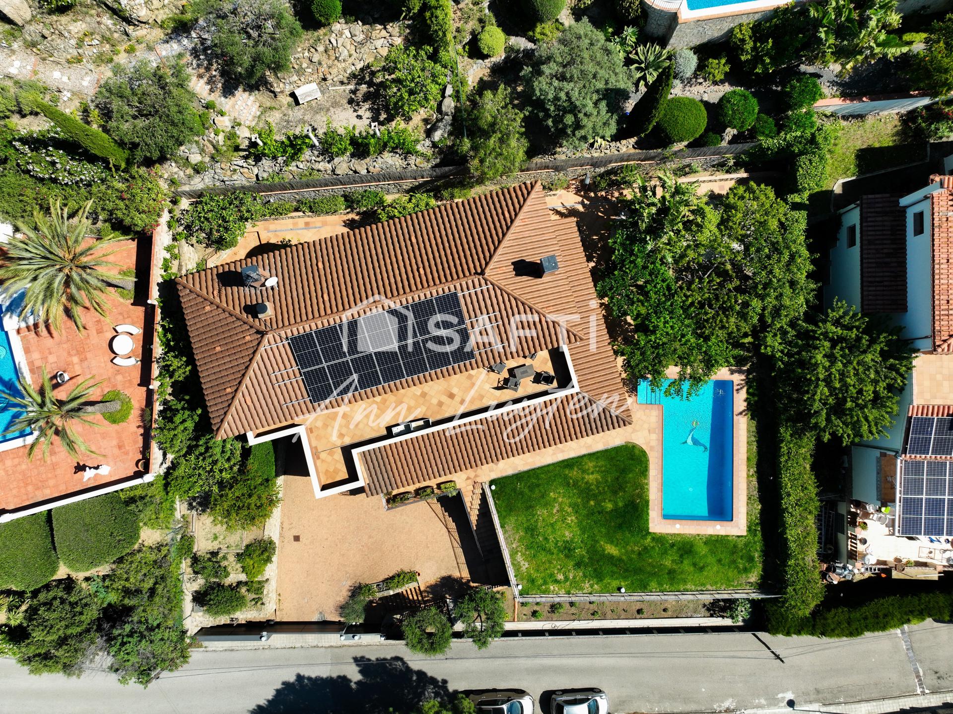 Photo 39 of the listing.