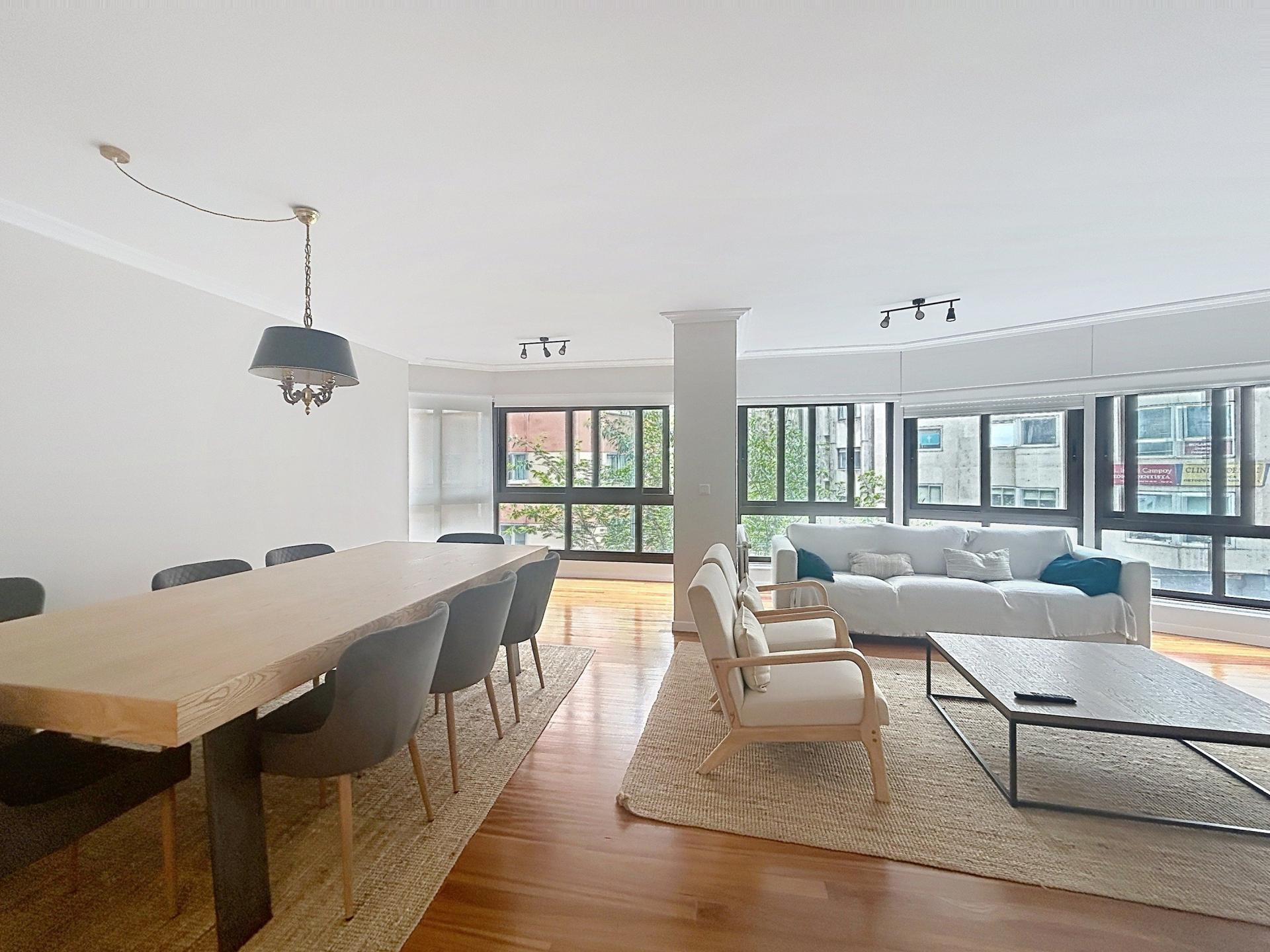 Photo 9 of the listing.
