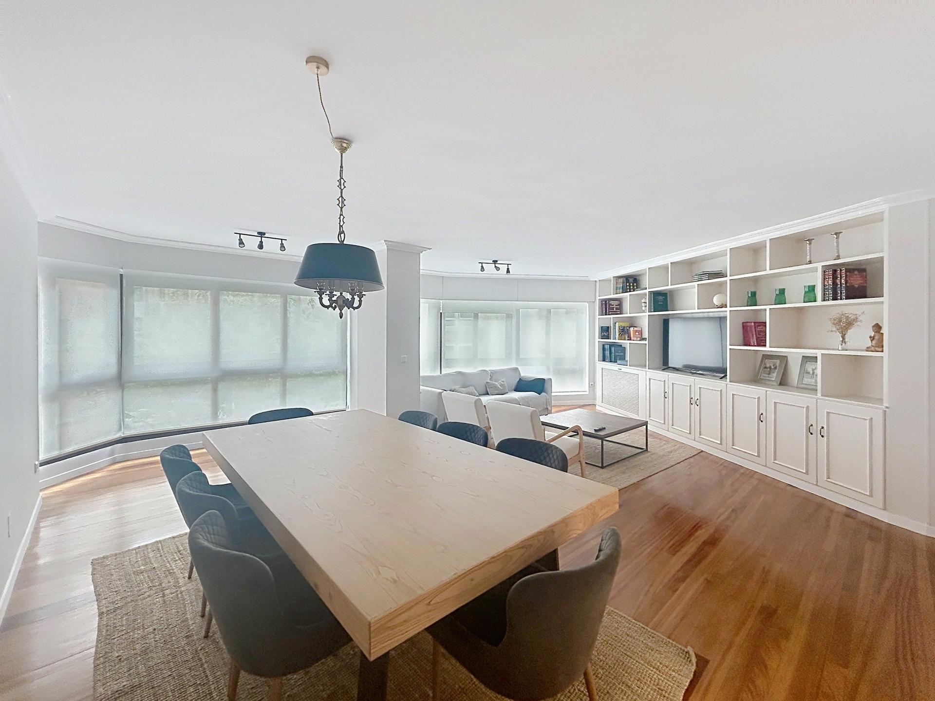 Photo 10 of the listing.