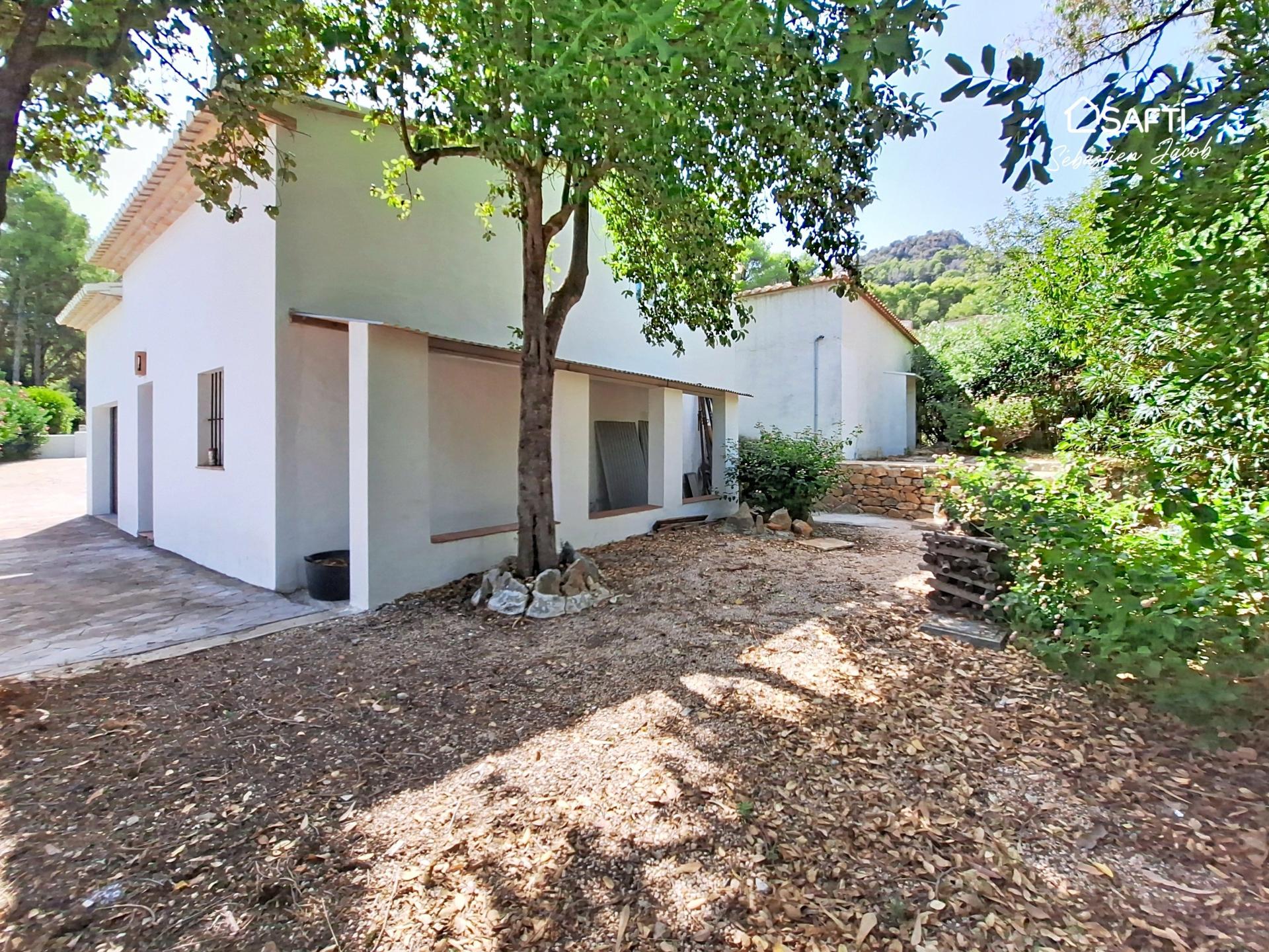 Photo 32 of the listing.