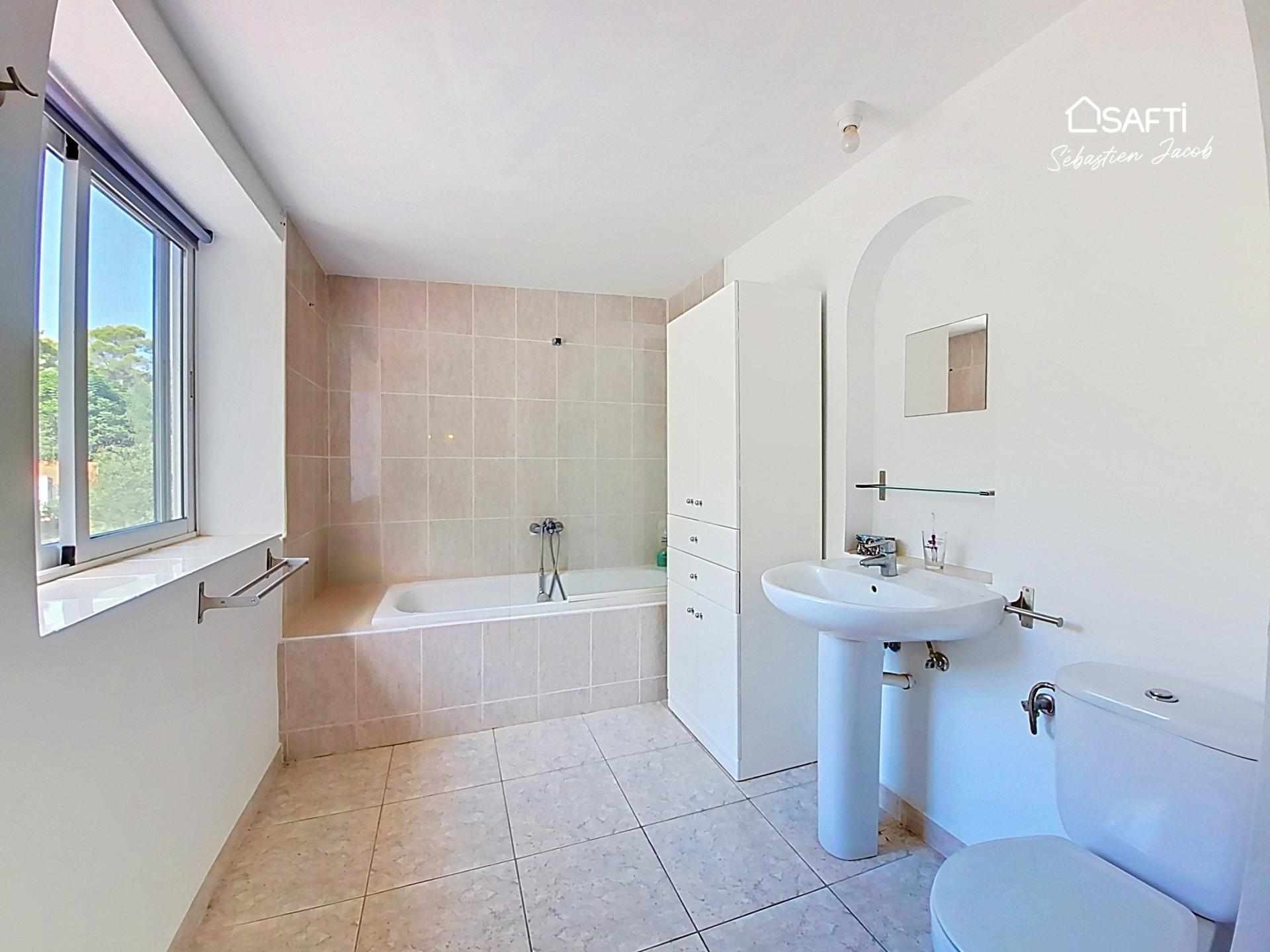 Photo 23 of the listing.